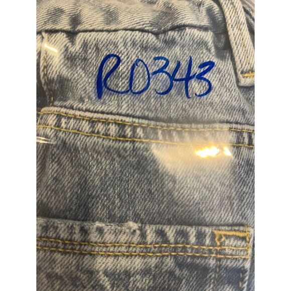 Good American Good Ease Relaxed Fit Jeans Stonewash Size 2 / 26 - Picture 11 of 11